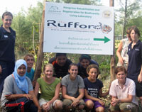 Amy helping the homestay children with their English using the homestay pack created by previous AD volunteers. 
