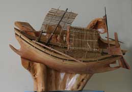 Southern Thailand Handicrafts - Hand-carved boats